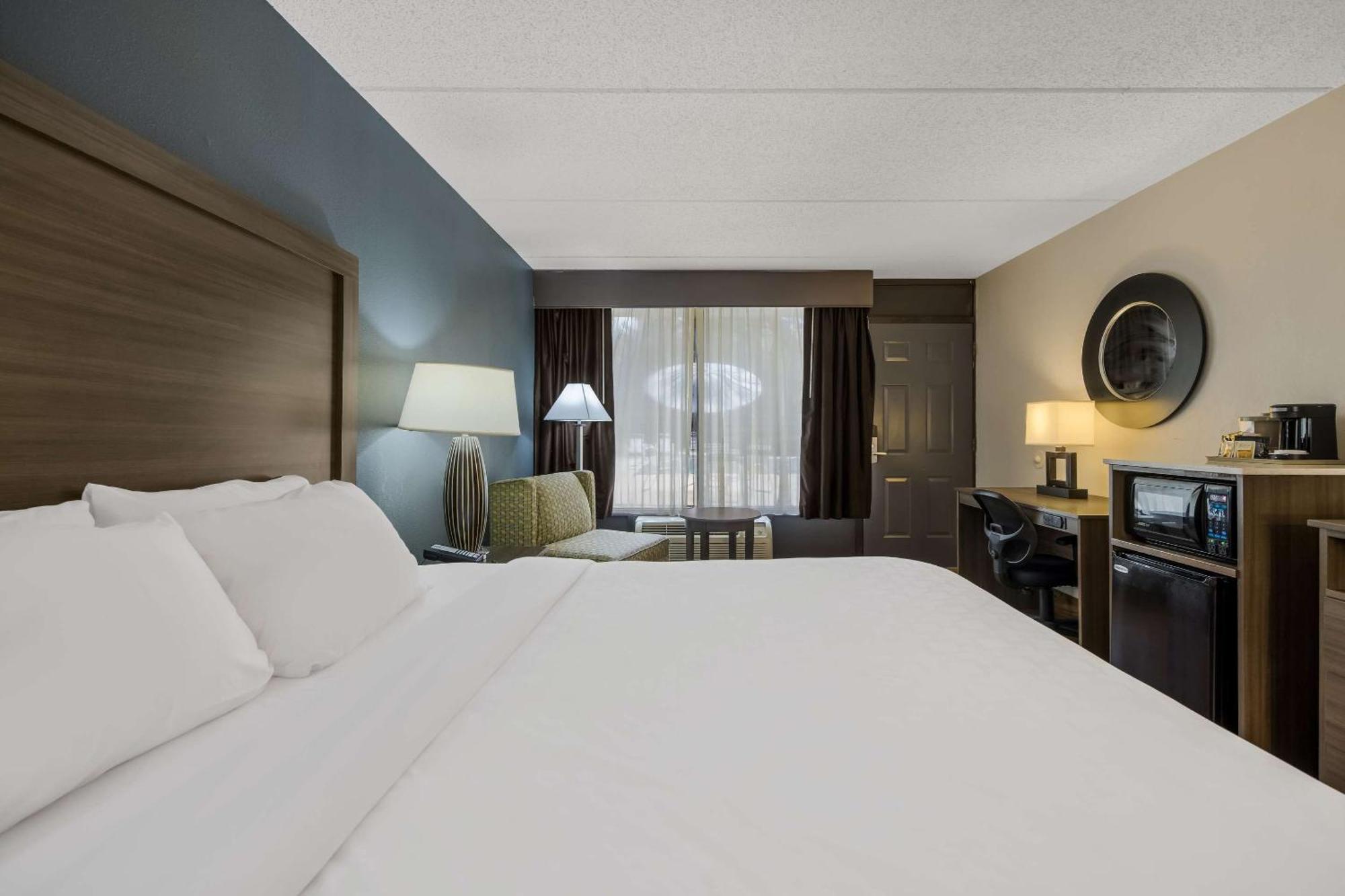 Quality Inn Asheville Airport Fletcher Exterior foto