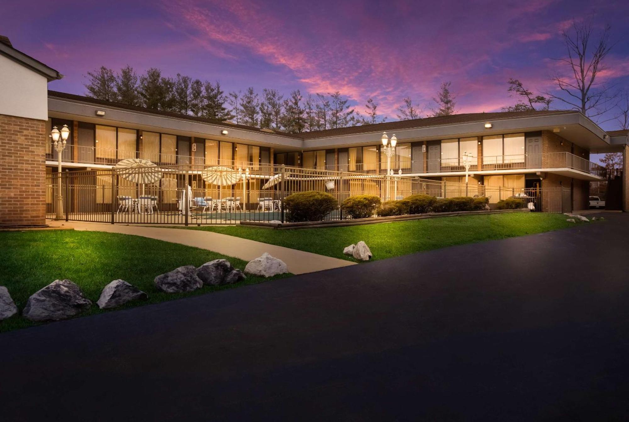Quality Inn Asheville Airport Fletcher Exterior foto